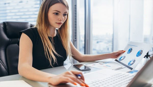 Chuyên viên nghiên cứu thị trường (Market Research Analyst)